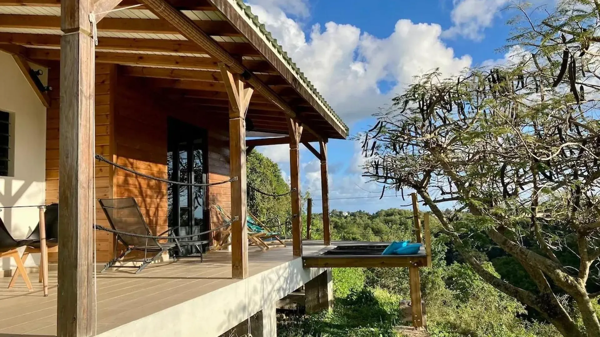 Chalet Charmant A Le Gosier Avec Piscine Privee לה גוסייר